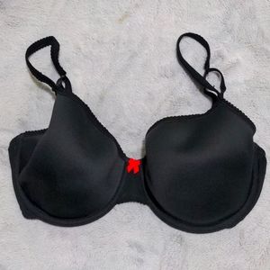 B Tempt'd Black 36DD Bra EUC Lightly Lined Mesh Inner Cup Slings for lift